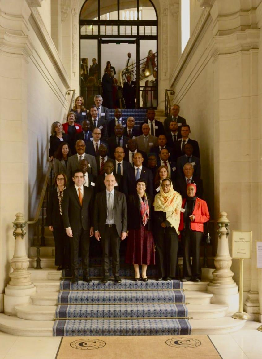 ⴰⵙⵜⴰⵢ ⵏ ⵓⵙⵇⵇⵉⵎ ⴰⵏⴰⴼⵍⵍⴰ ⵏ ⵉⵙⵉⴹⵏⵏ ⴳ ⵢⵉⵅⴼ ⵏ ⵜⵏⴼⵍⵓⵙⵜ ⵜⴰⵎⴰⵜⴰⵢⵜ ⵏ ⵜⵎⴰⴷⴷⴰⵙⵜ ⵜⴰⴳⵔⴰⵖⵍⴰⵏⵜ ⵏ ⵉⴳⵔⴰⵡⵏ ⵢⴰⵜⵜⵓⵢⵏ ⵏ ⵓⴳⴳⵉⵡⵙ ⴰⵥⵕⴼⴰⵏ ⵉⵍⴰⵏ ⵜⵉⵥⵍⴰⵢⵉⵏ ⵜⵉⵏⵣⵔⴰⴼⵉⵏ (ⵊⵓⵔⵉⵙⴰⵢ)