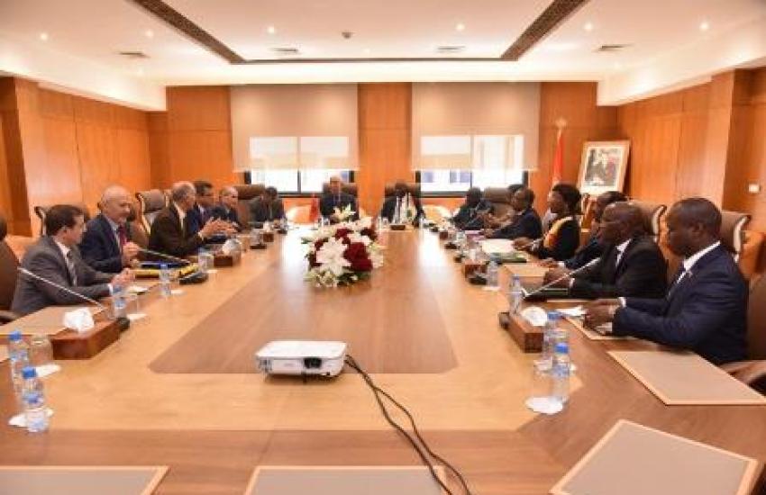 Signature-de-convention-de-cooperation-entre-la-Cour-des-comptes-du-Maroc-et-la-Cour-des-comptes-de-la-Republique-de-Cote-dIvoire.jpg